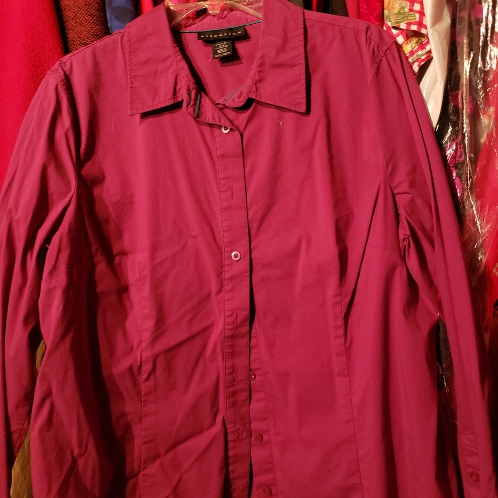 Attention brand Women's shirt